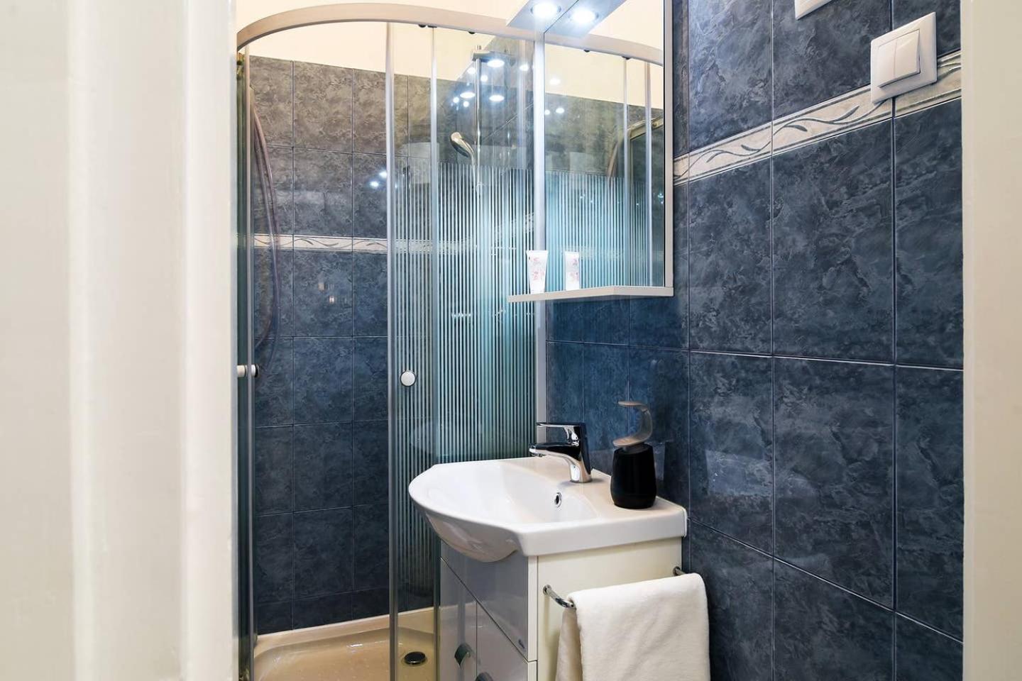 Very Central Apartment Close To Basilica Budapest Exterior foto